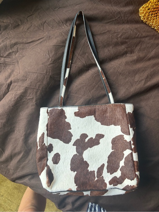 Zara Handbags - Zara Brown and White Cowhide Ponyhair Shoulder Bag Real P